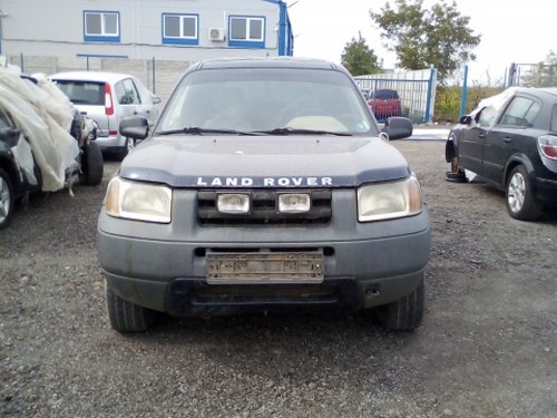 Dezmembrez  Land Rover  FREELANDER ,an 2000