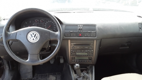 Dezmembrez Volkswagen Bora, an 2002, motorizare 1.9 TDI