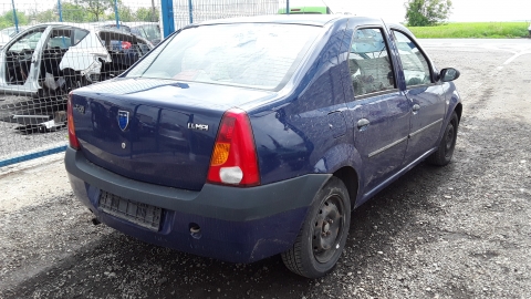 Dezmembrez Dacia Logan, an 2006, motorizare 1.4